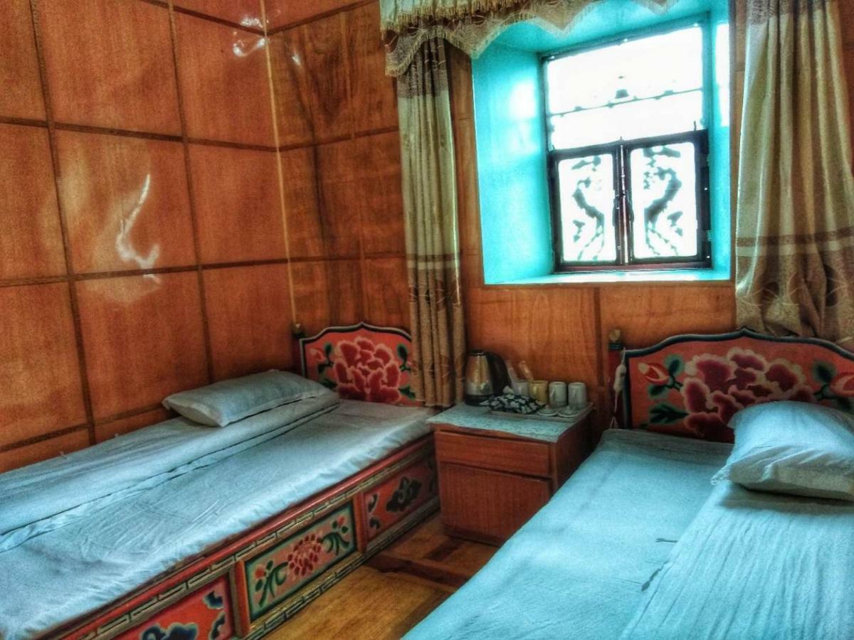 Zishuo Zihua Guest House Daocheng Εξωτερικό φωτογραφία